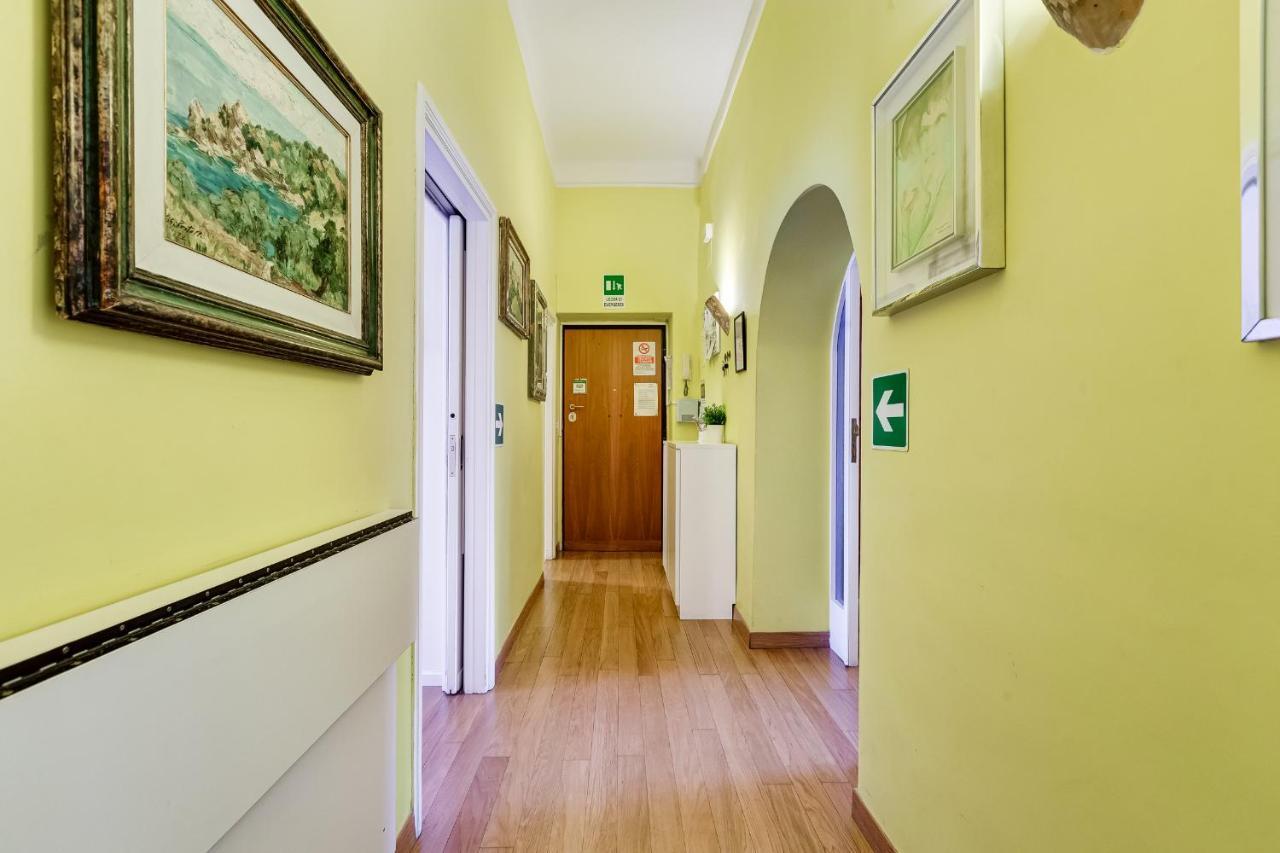 Andrea'S Vatican Museum Róma Kültér fotó